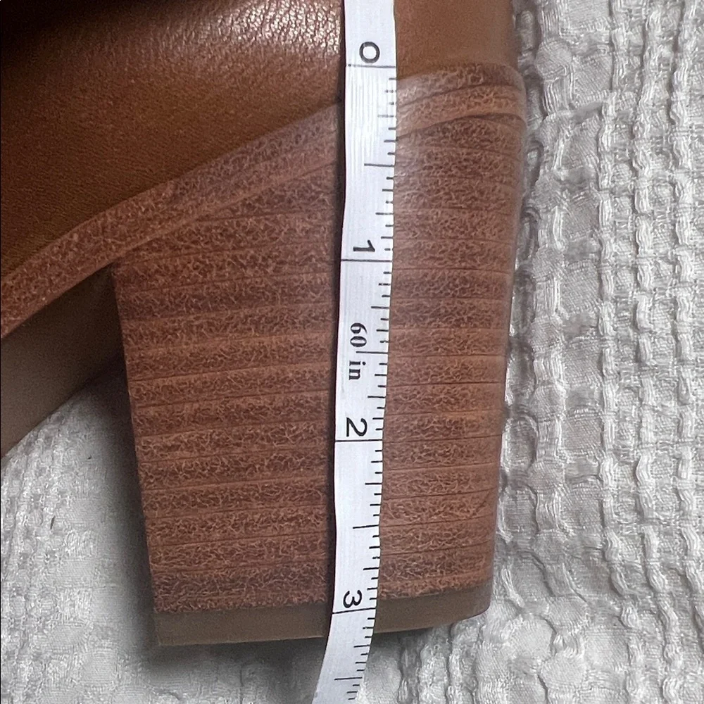 Frye women Tan Leather Ankle Booties - Picture 8 of 8